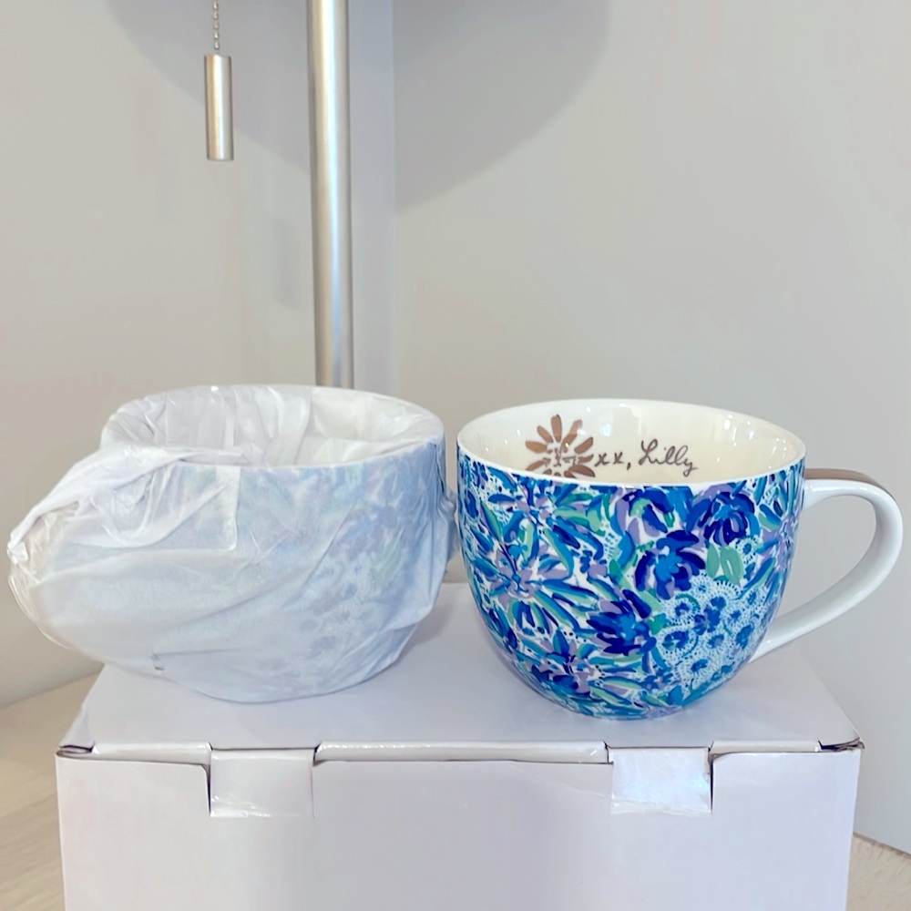 New w/ box Lilly Pulitzer oversized collectors china tea cups